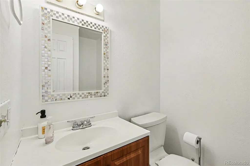15743 E 13th Place Aurora CO 80011