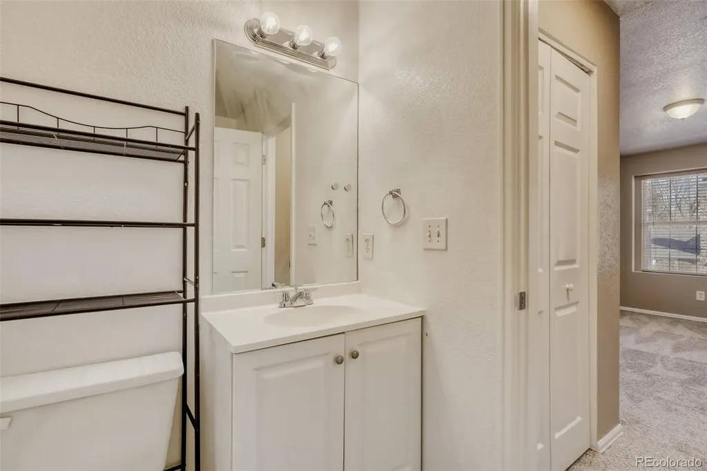 1179 S Waco Street Aurora CO 80017
