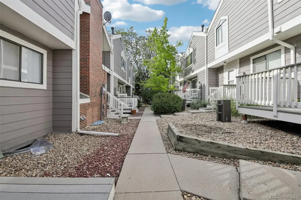 6560 W 84th Circle Arvada CO 80003