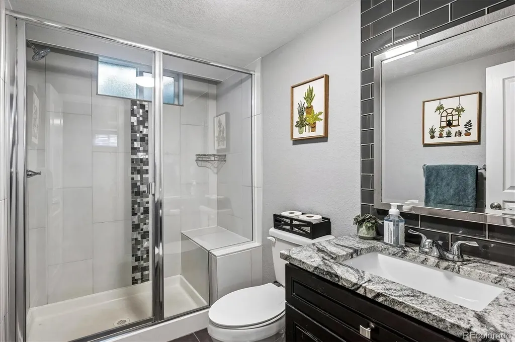 7124 S Grant Street Centennial CO 80122