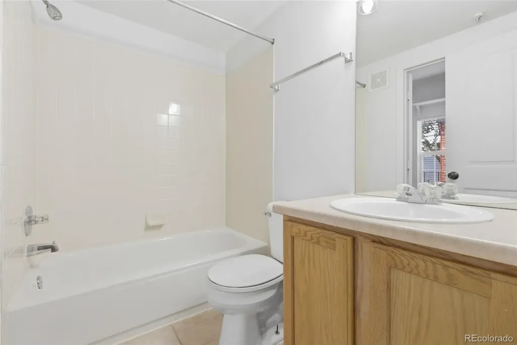 14319 E Grand Drive Aurora CO 80015