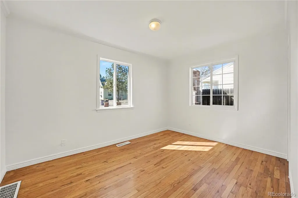 4870 Raritan Street Denver CO 80221