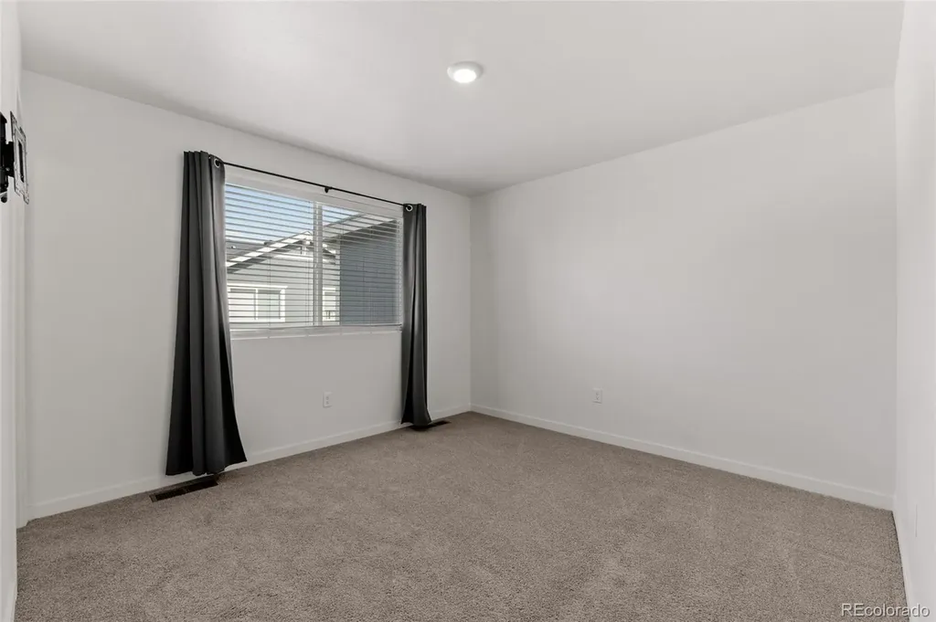 281 Oriole Way Johnstown CO 80534