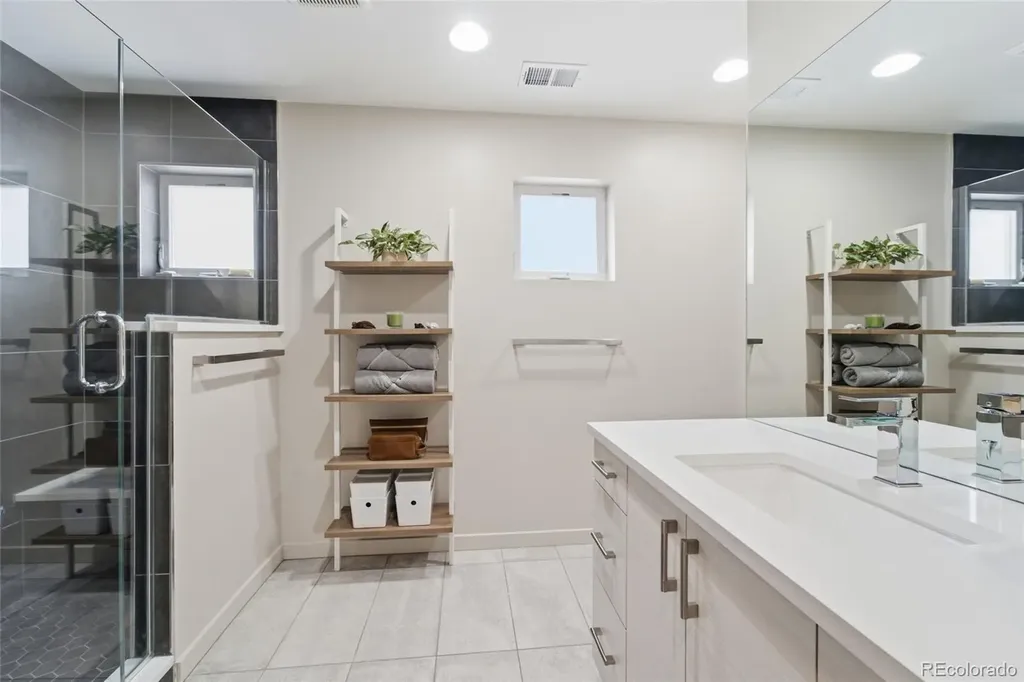 1329 Yates Street Denver CO 80204