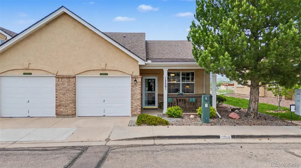 1359 Villa Grove Monument CO 80132
