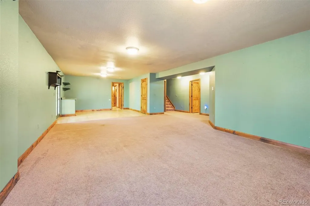 746 Westward Lane Palmer Lake CO 80133
