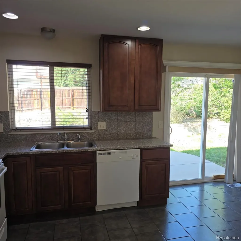 1276 S Biscay Street Aurora CO 80017