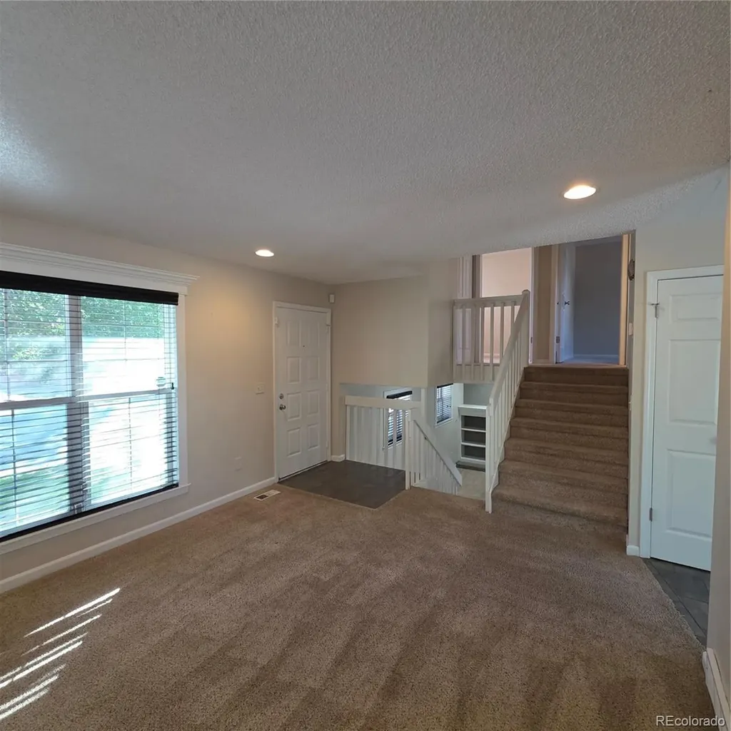 1276 S Biscay Street Aurora CO 80017