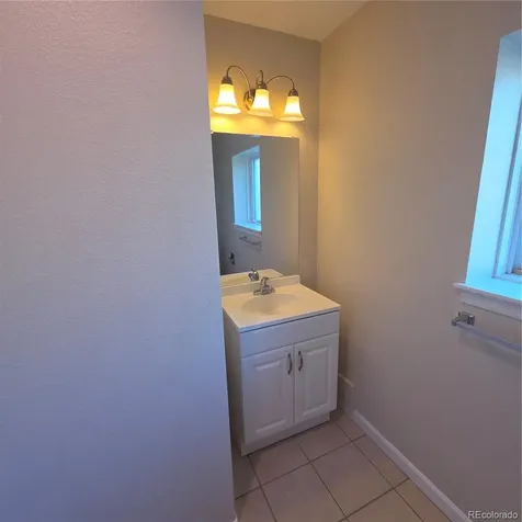 1276 S Biscay Street Aurora CO 80017
