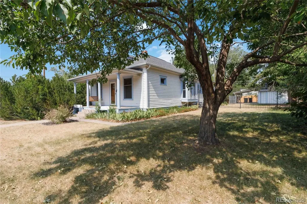 5622 Zephyr Street Arvada CO 80002