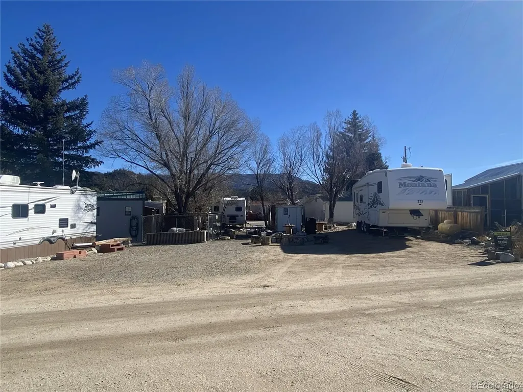 10795 County Road 197a Nathrop CO 81236