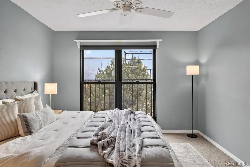2883 S Locust Street Denver CO 80222