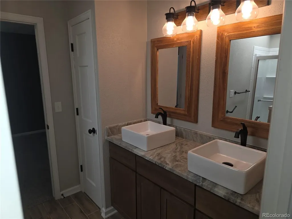 16131 E Belleview Drive Aurora CO 80015