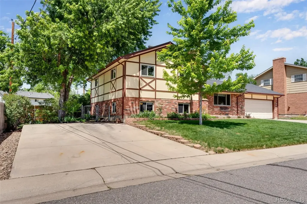 10903 Bannock Street Northglenn CO 80234