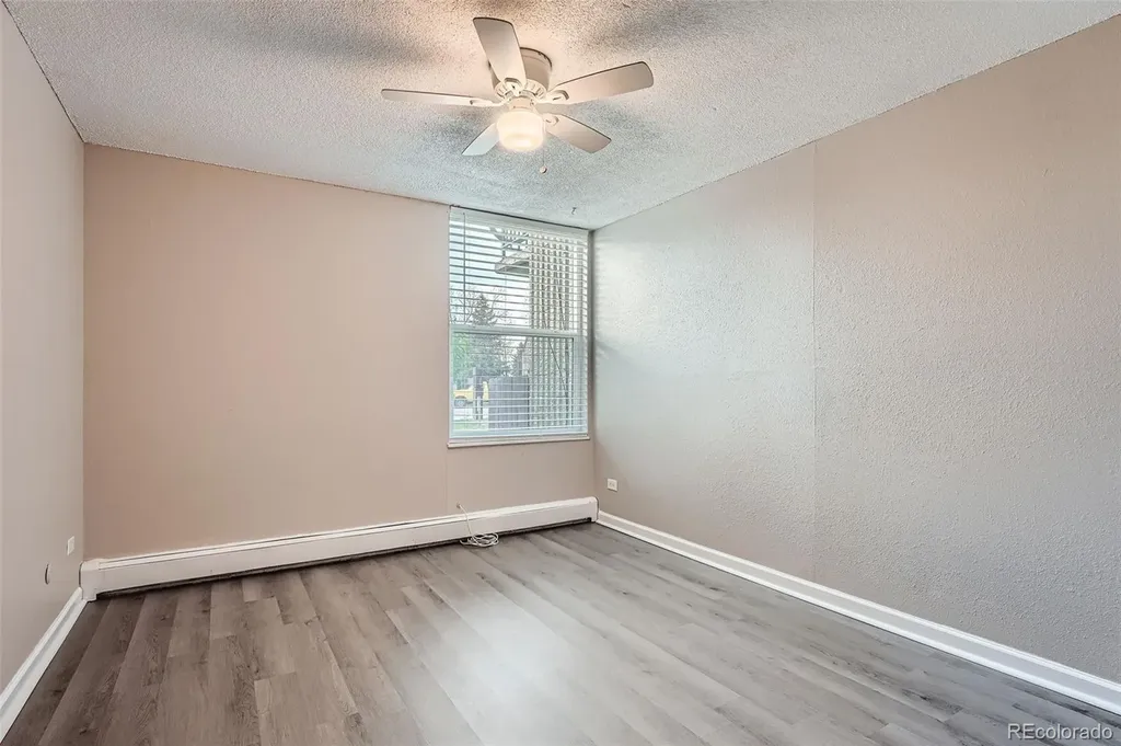 2231 S Vaughn Way Aurora CO 80014