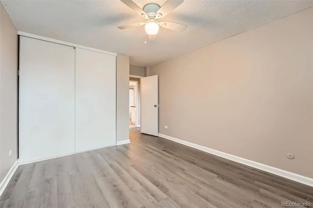 2231 S Vaughn Way Aurora CO 80014
