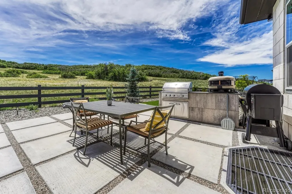 7612 Copper Sky Court Castle Pines CO 80108