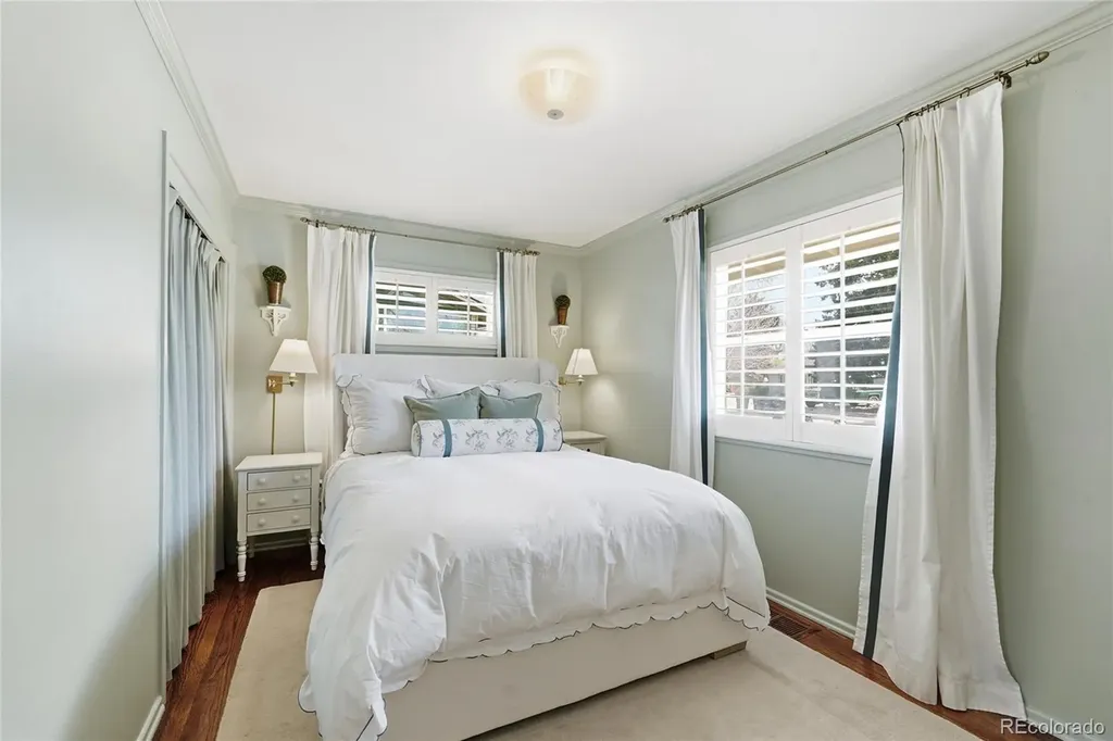 1375 S Ivy Way Denver CO 80224