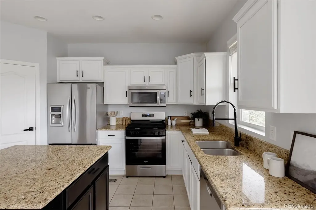 6420 S Ider Street Aurora CO 80016