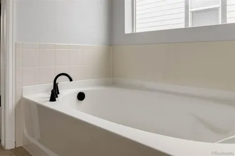 6420 S Ider Street Aurora CO 80016