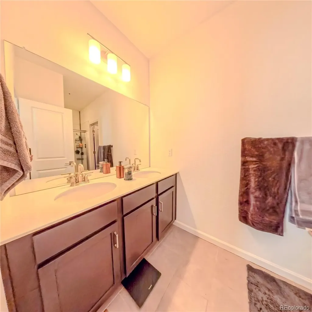 2865 Oxley Street Strasburg CO 80136