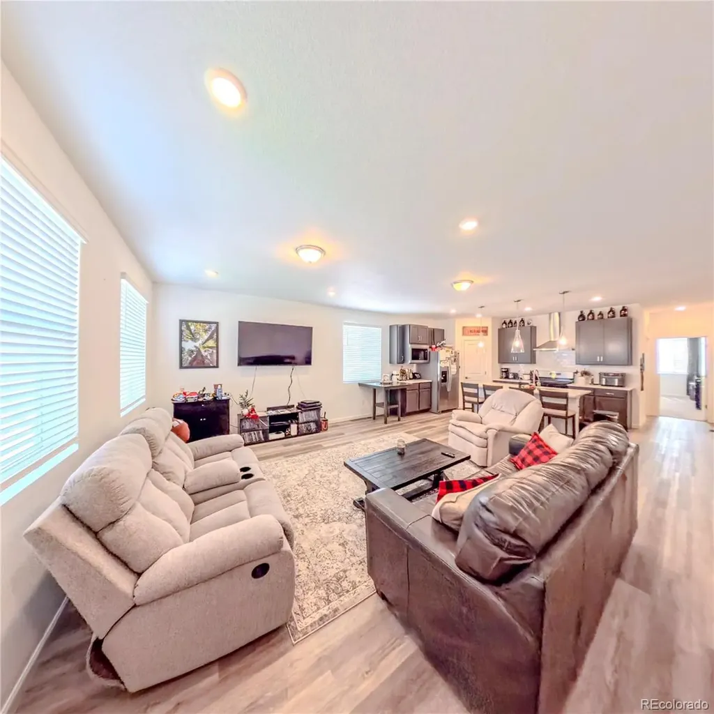 2865 Oxley Street Strasburg CO 80136