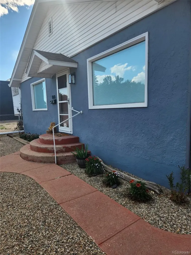 1008 W 7th Street Walsenburg CO 81089