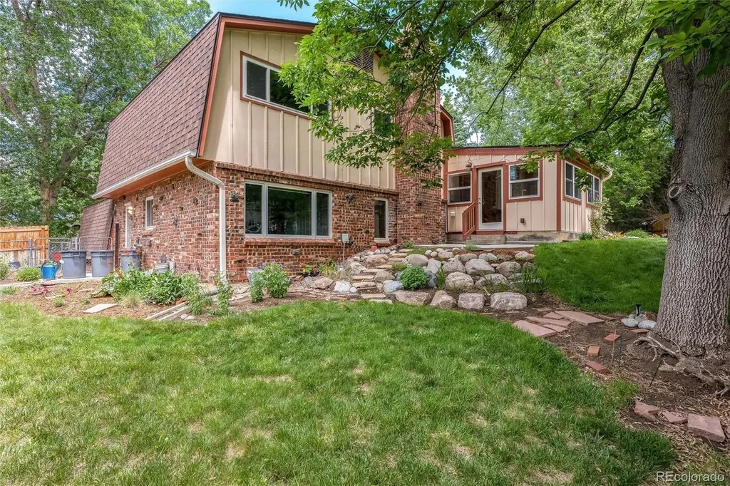 7910 W Harvard Place Lakewood CO 80227