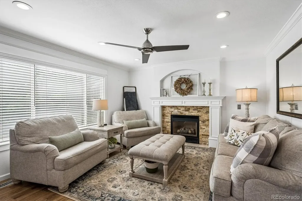 9711 Moss Rose Circle Highlands Ranch CO 80129