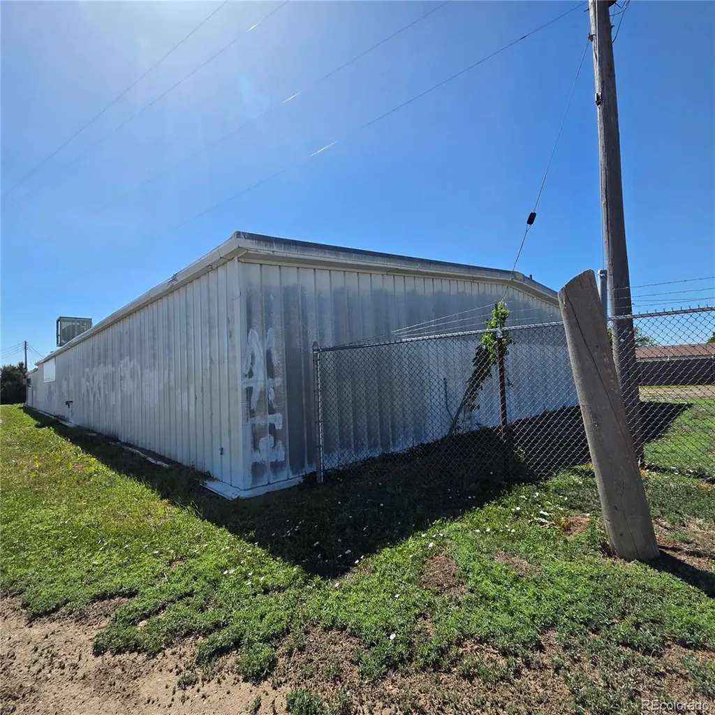 195 N Miller Street Keenesburg CO 80643