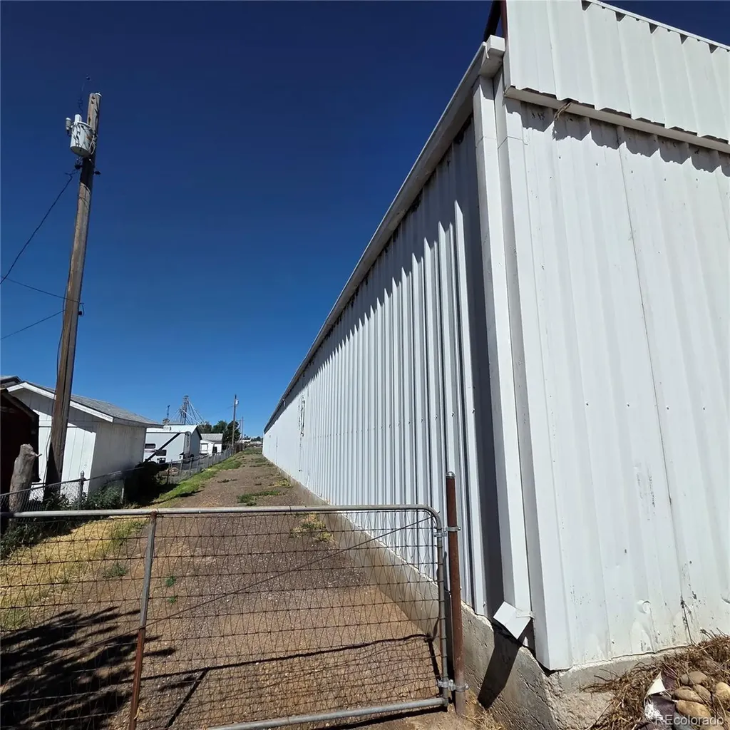 195 N Miller Street Keenesburg CO 80643