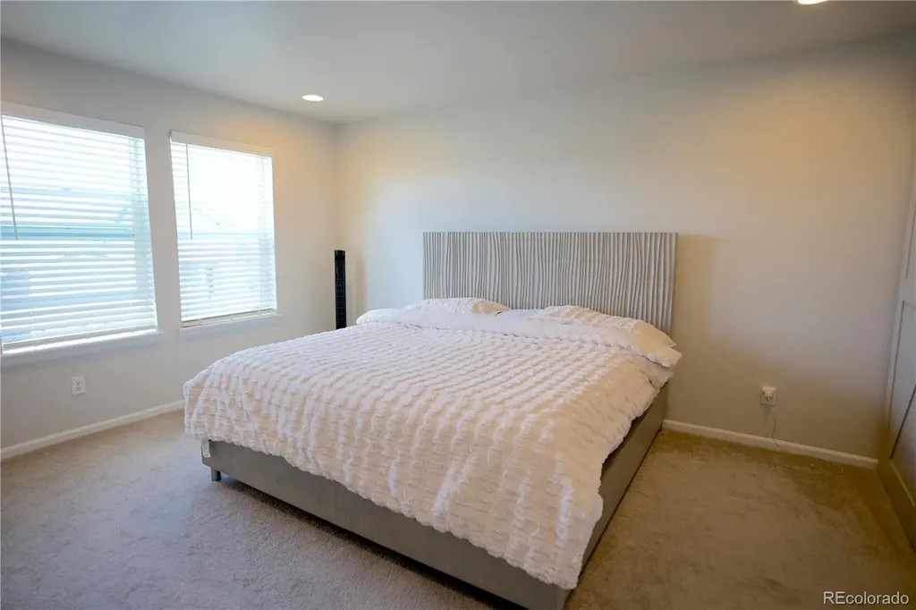 6673 N Ceylon Street Denver CO 80249