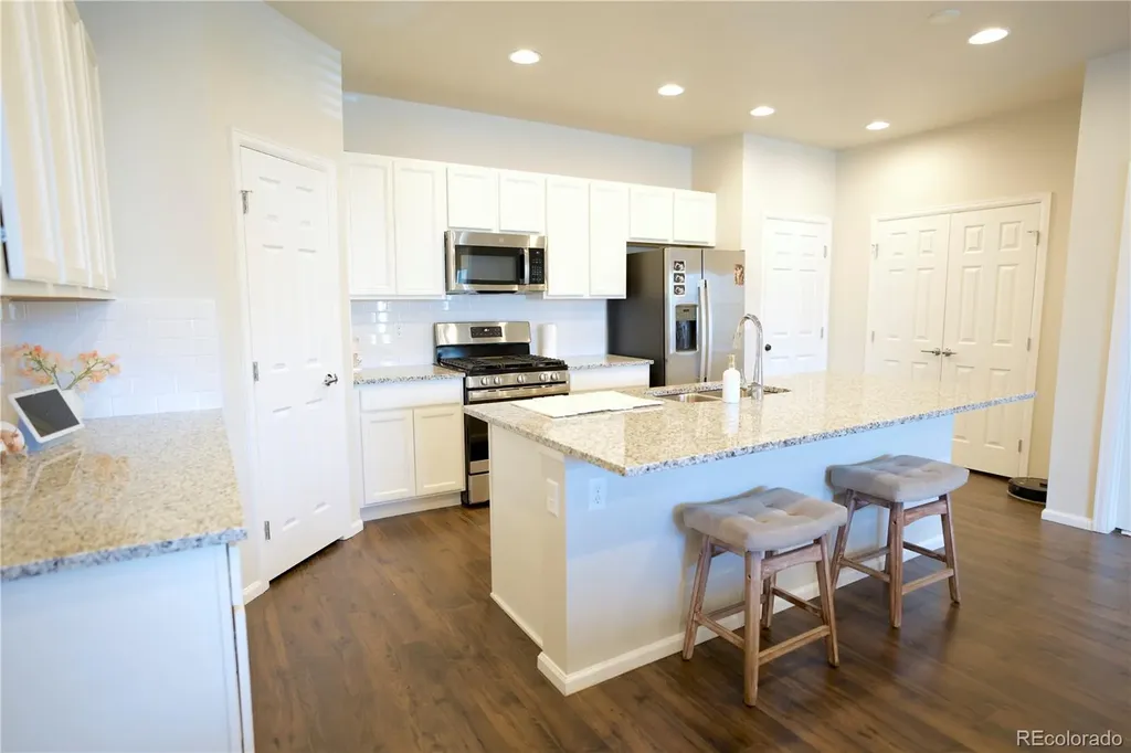 6673 N Ceylon Street Denver CO 80249