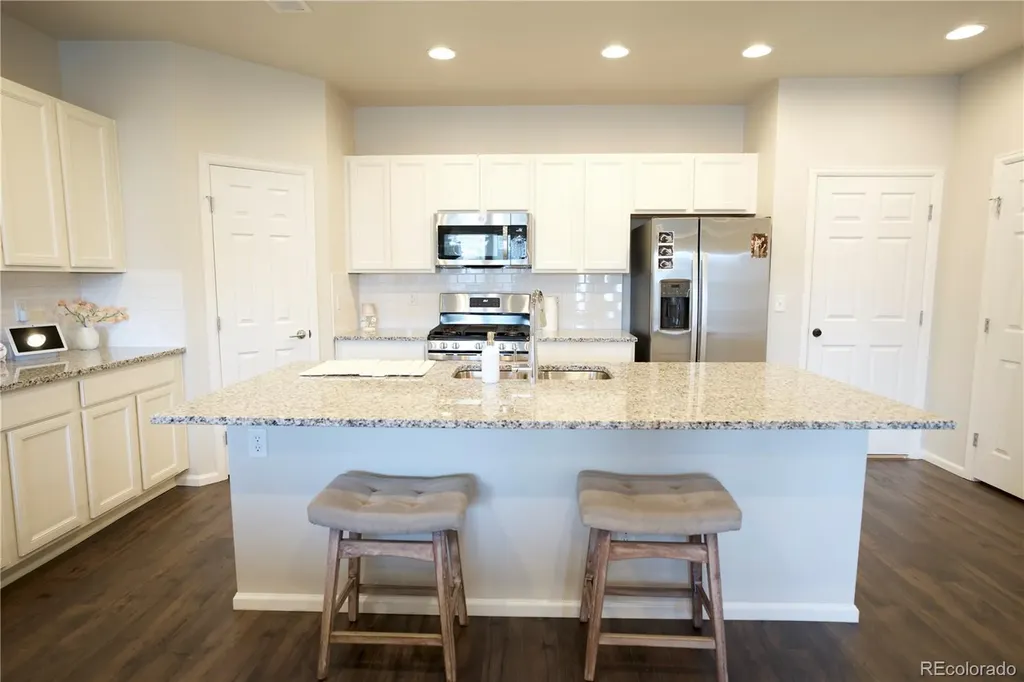 6673 N Ceylon Street Denver CO 80249