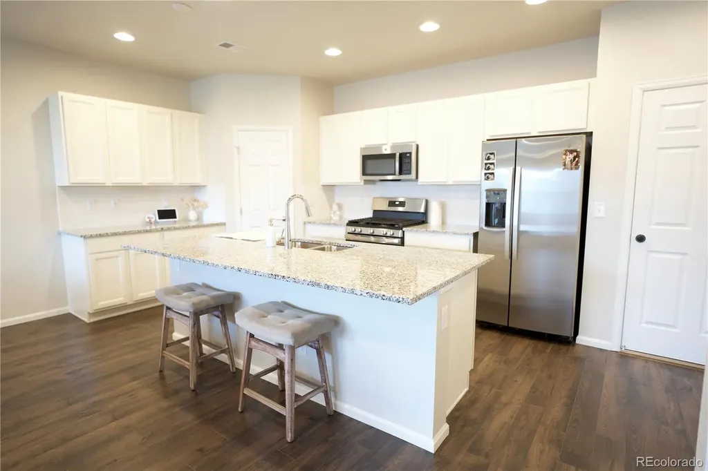 6673 N Ceylon Street Denver CO 80249