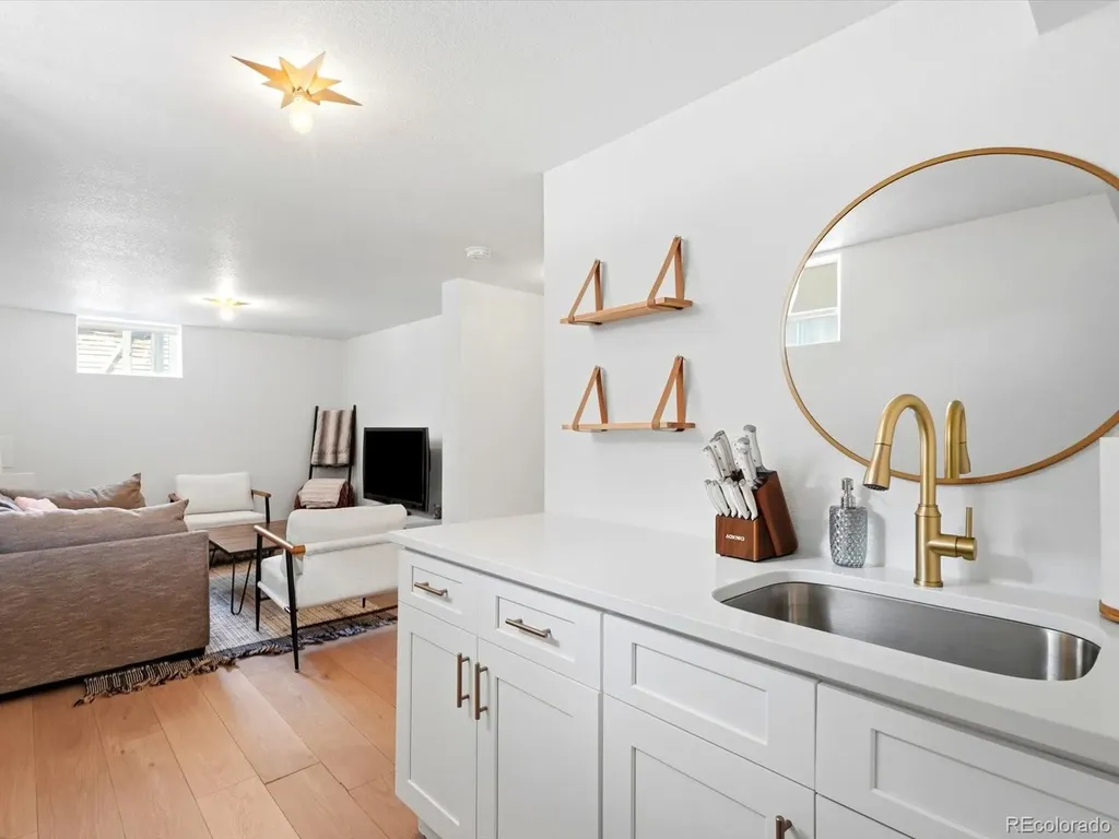 1844 W 39th Avenue Denver CO 80211