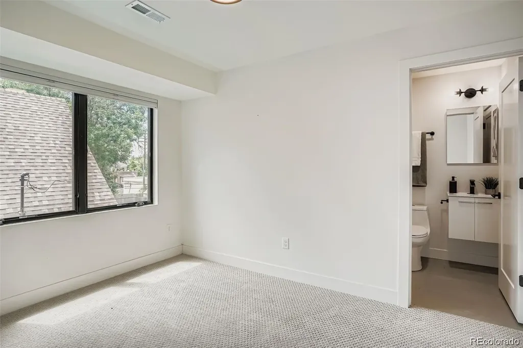 3829 Osage Street Denver CO 80211