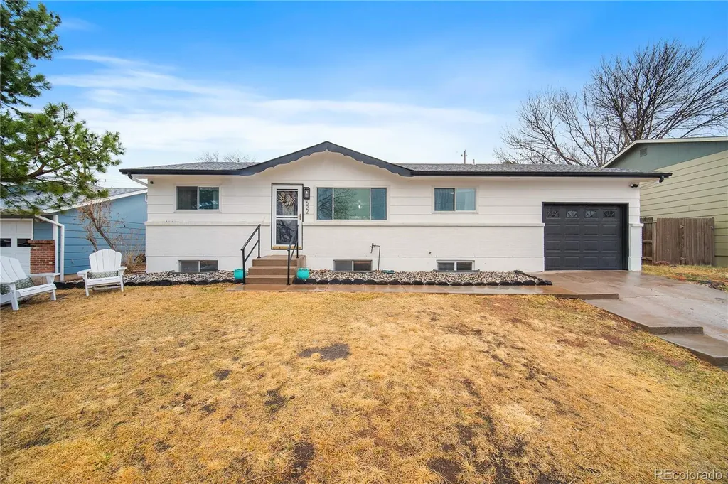 622 Paradise Lane Colorado Springs CO 80904