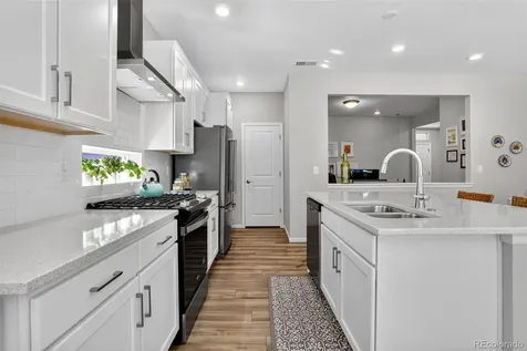 5136 N Quemoy Court Aurora CO 80019