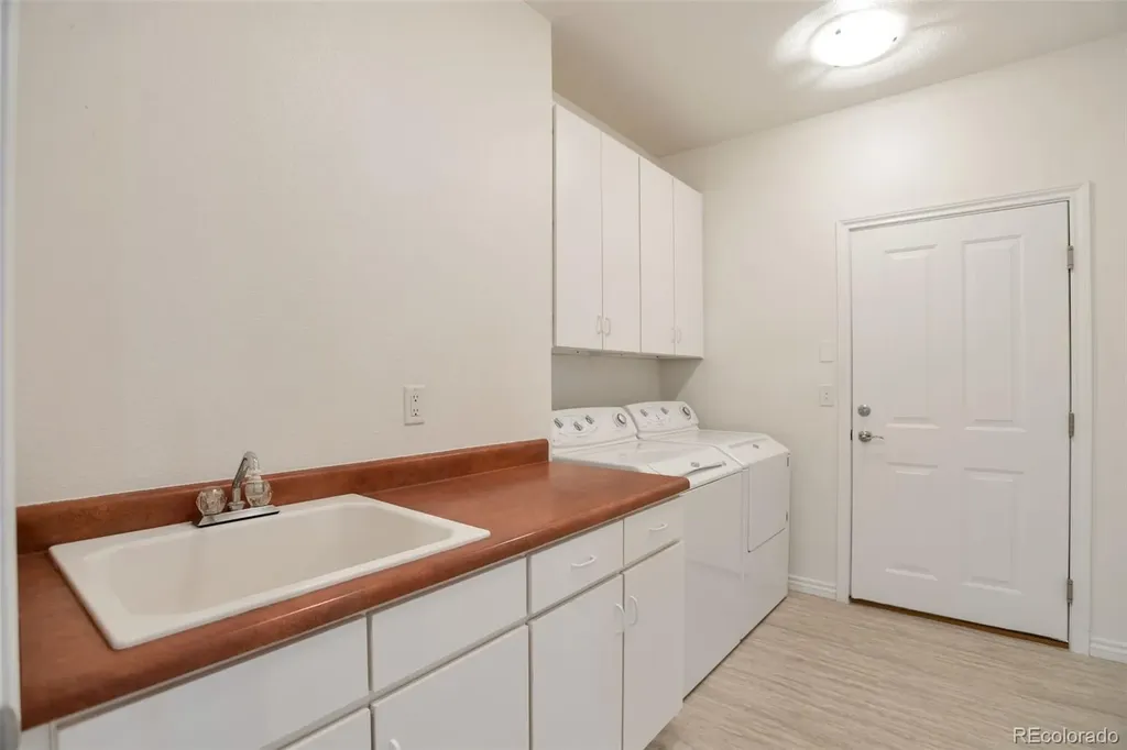 849 Windflower Drive Longmont CO 80504