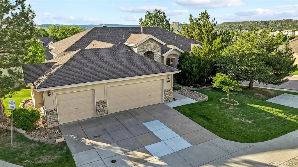 519 Stafford Circle Castle Rock CO 80104