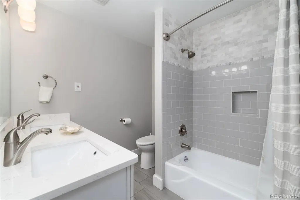 3750 S Glencoe Street Denver CO 80237