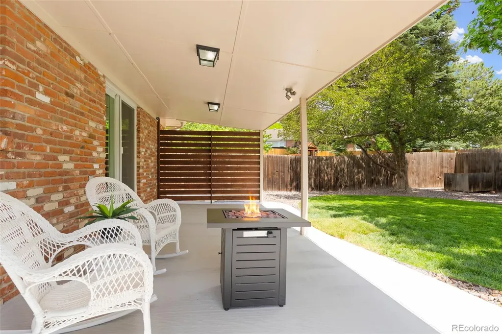 6071 S Emporia Circle Englewood CO 80111