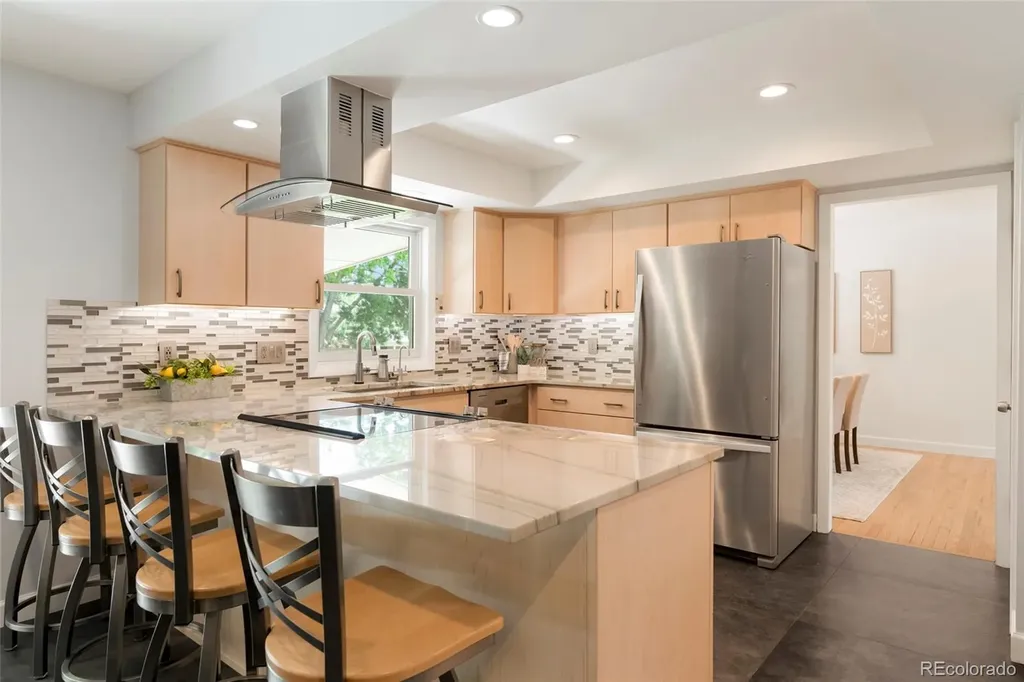 6071 S Emporia Circle Englewood CO 80111