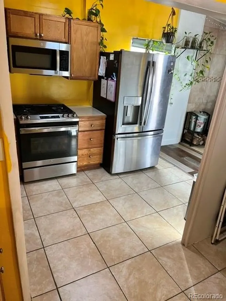 318 Ash Street Hudson CO 80642