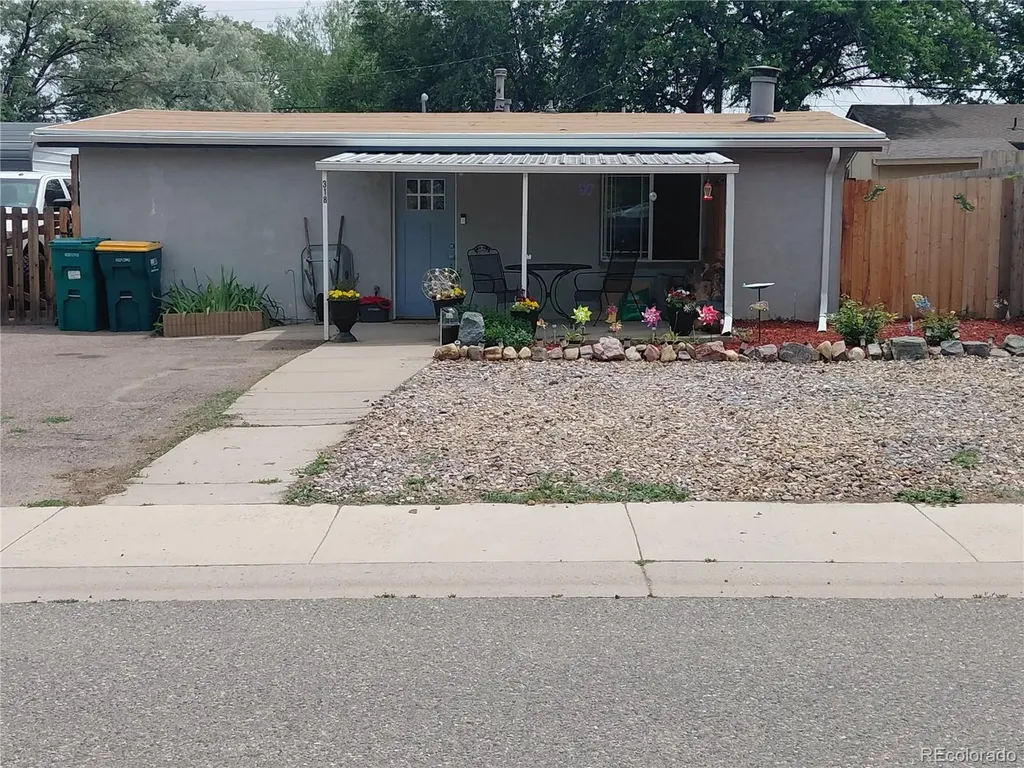 318 Ash Street Hudson CO 80642