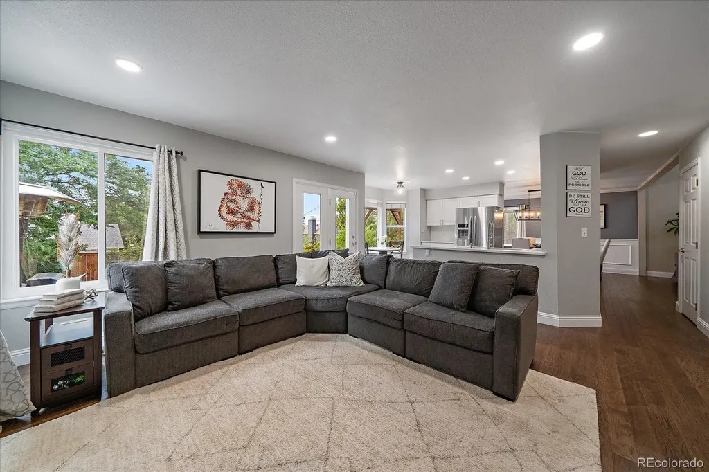 1290 Ascot Avenue Littleton CO 80126