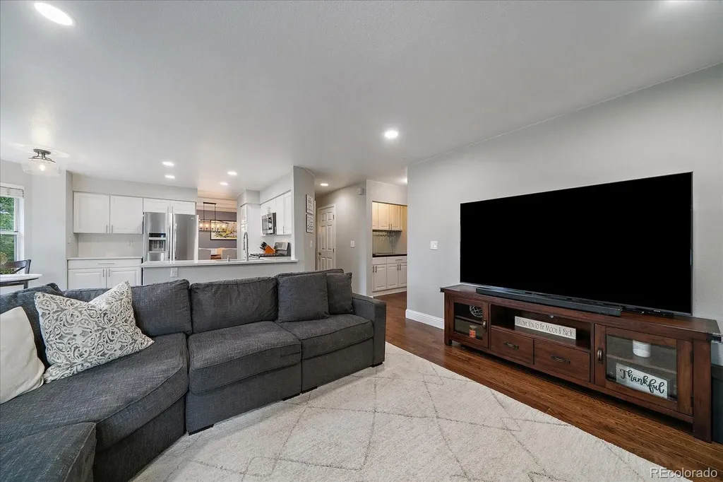 1290 Ascot Avenue Littleton CO 80126