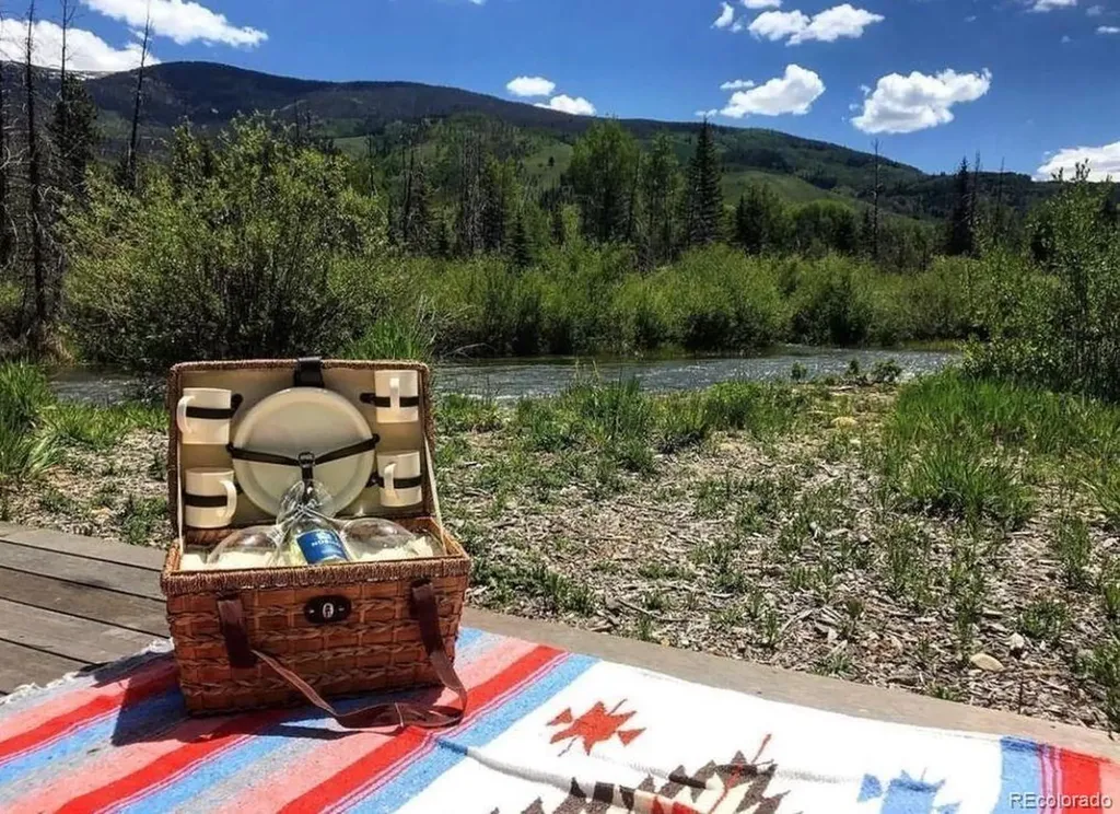 814 Maryland Creek Road Silverthorne CO 80498