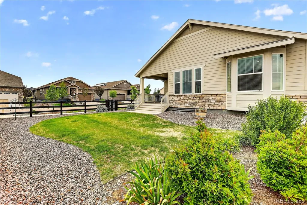 8886 S Tibet Court Aurora CO 80016